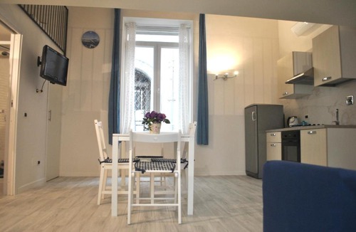 Naples City Centre Apartment | Smart Central Apartments San Gregorio