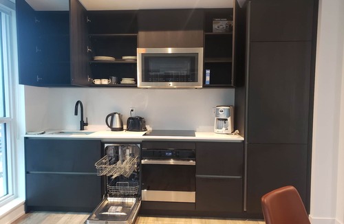 Downtown Toronto Condo | Smart Condo with a Great Location