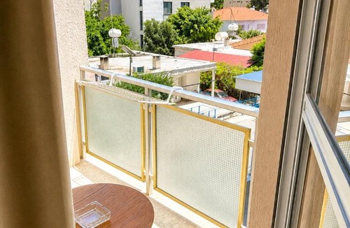 Historical Center Apartment | Smart Deluxe StudioN6 private Kitchenette Bathroom to Beach 200m Marina Port 900m