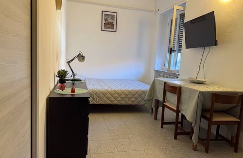 Gorla Minore Apartment | Smart Home Gorla Minore - Self-Check-In Near Malpensa