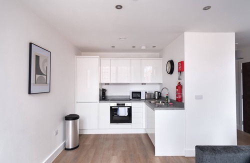 Old Trafford Apartment | Smart Studio Stay Zeni Alexandra Rise Manchester