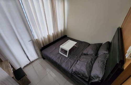 Barangay 76 House | SMDC Shell Residences - Unit 737 B by RNGB