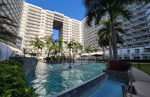 Barangay 76 House | SMDC Shell Residences - Unit 737 B by RNGB