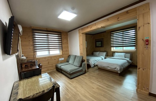 Seorak-dong House | Smile Resort