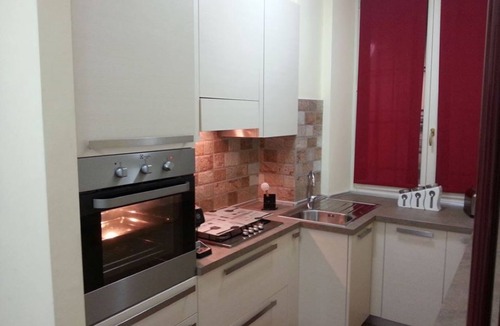 Genoa Historical Centre House | SMITHS & HERREROS (Codie CIN IT010025C2Q2M67QJW)