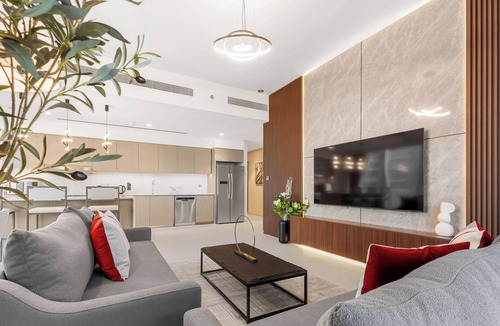 Downtown Dubai Apartment | SML Vacation Homes - Sky High Apartments with Burj Khalifa and Dubai Fountain Views @ Grande Signature, Downtown Dubai