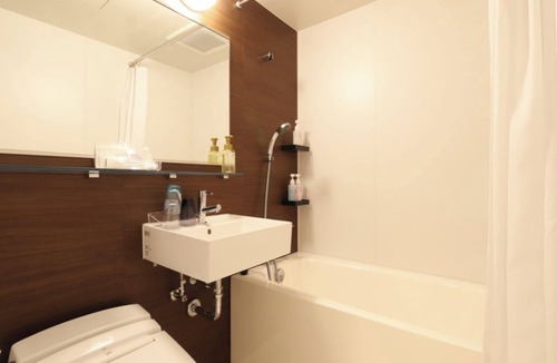 Higashishinsaibashi Hotel | Smoking Allowed Standard Twin Room Room Only/Osaka Ōsaka