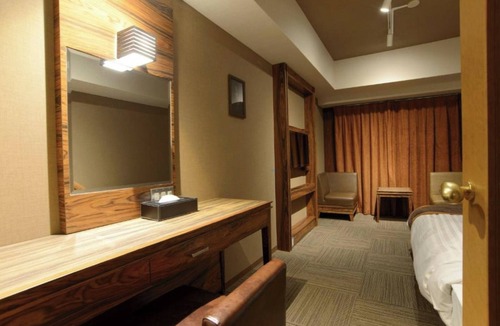 Naniwa Hotel | Smoking Deluxe Double Room Stay without meals /Osaka Ōsaka