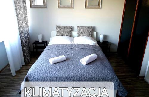 Srodmiescie Apartment | SMOLNA TOWER exclusive