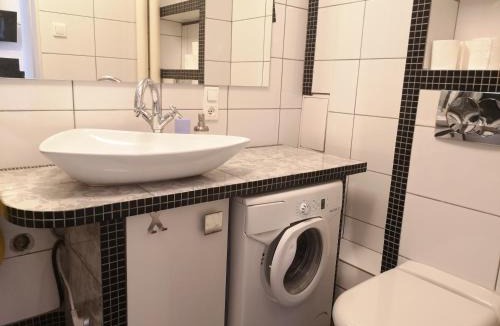Srodmiescie Apartment | SMOLNA TOWER exclusive
