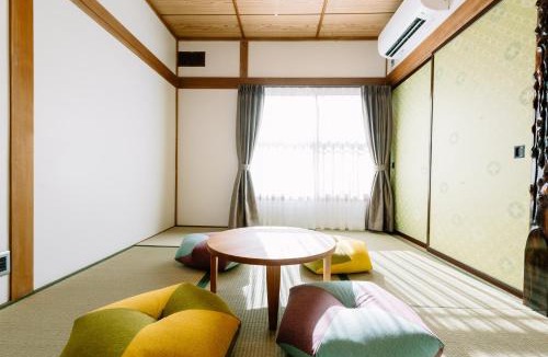 Ueda House | Smooth & Living