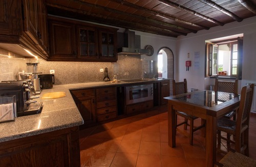 Borba House | Snail garden