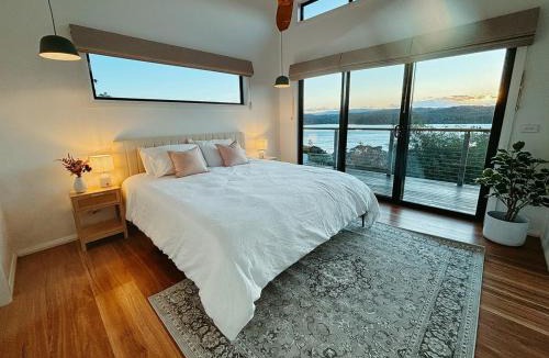Merimbula House | Snapper Hideaway - Pet Friendly