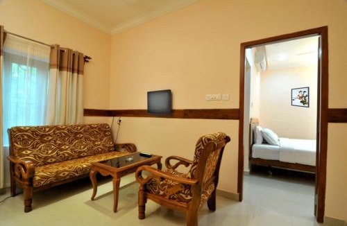 Mangattuparambu Hotel | Sneha Inn