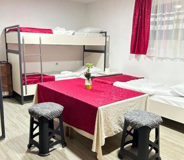 Podgorica Hostel | Sneza