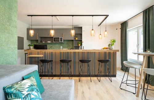 Furstenfeldbruck District Apartment | Snooze Apartments Alling