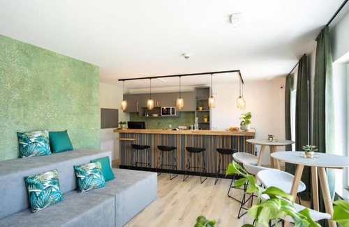 Furstenfeldbruck District Apartment | Snooze Apartments Alling