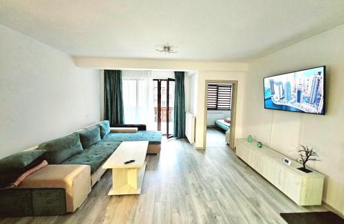Busteni Apartment | Snow Apartament