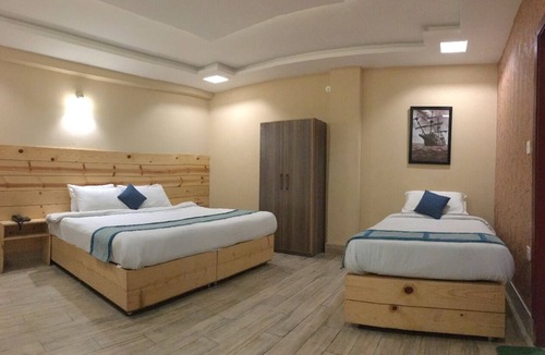 Loralai District Hotel | Snow Crest Lodges