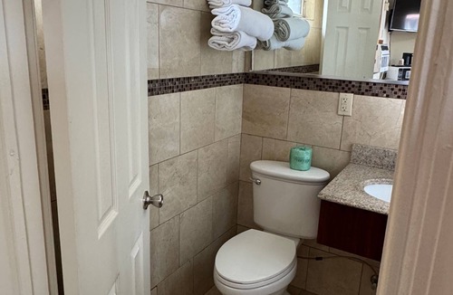 Telogia Hotel | Snowbird Motel