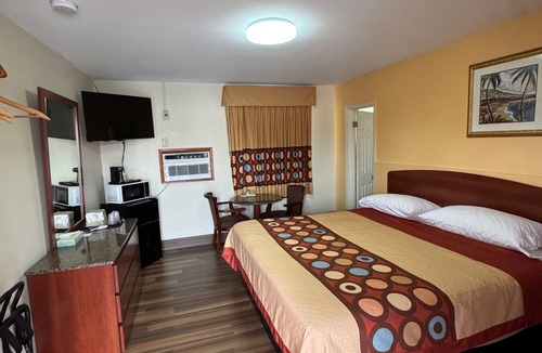 Telogia Hotel | Snowbird Motel