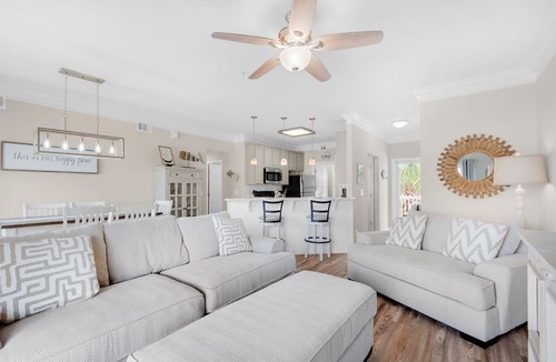 Holiday Isle Condo | Snowbird Special Jan Feb! 🌊Canal View~pools~Walk2Beach~2BR Sandpiper Cove 4114