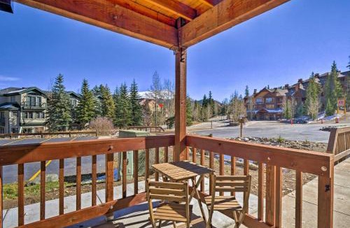 Four O'Clock House | Snowflake Peak 8 Retreat: Ski-In/Out & Trailhead