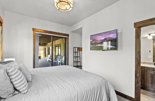 Whitefish House | Snowghost Chalet True Ski-In/Ski-Out Luxury Retreat Hot Tubs, Steam Room, Views