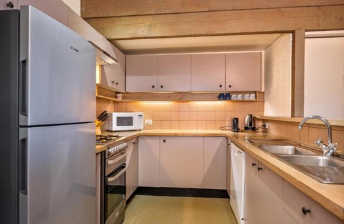Dinner Plain Apartment | Snowgums 13