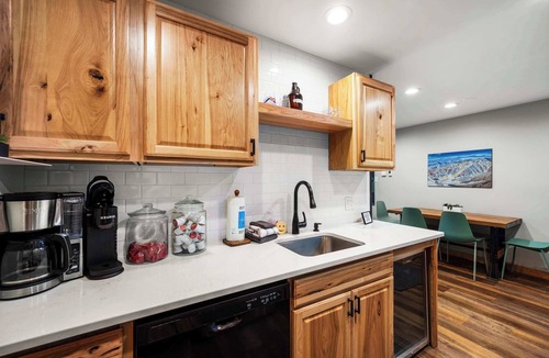 Great Valley Condo | SnowPine Condo, Sleeps 8, Patio, A/C