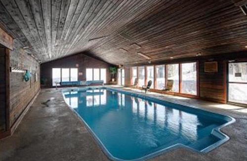 Wildernest Apartment | Snowscape Modern Mountain Retreat