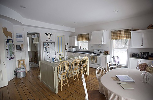 Mount Holly House | So Pretty Up Here! ~ Busy Holiday Events & Snowing, building up Everyday!