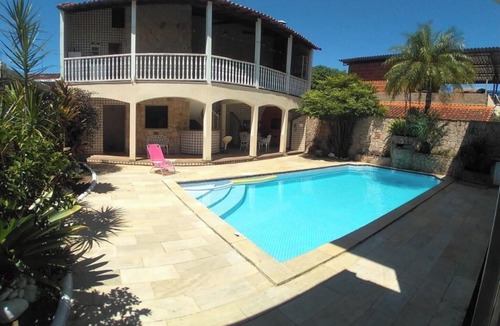 Cachoeiras de Macacu House | Soap opera house, sun and pool.
