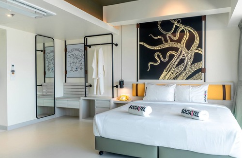 Chaweng City Center Hotel | SocialTel Koh Samui