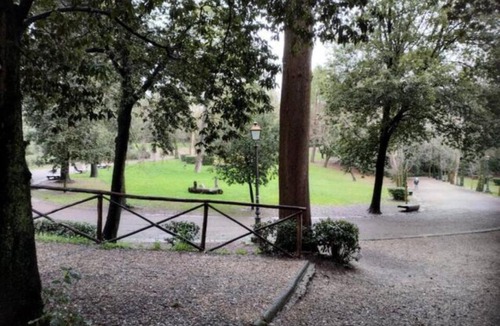 Isolotto Apartment | Soffiano Flat Firenze - Charming Italy Tour