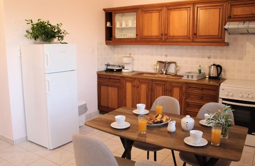 Pylos-Nestoras House | Sofia Apartments