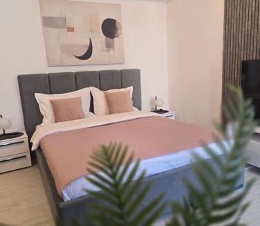 Otopeni Apartment | Sofia Residence-Otopeni Airport & Therme- Libertatii Gardens-Self Check-in