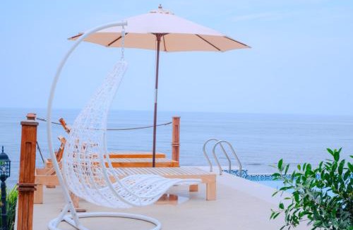 Bacnotan Bed & Breakfast | Sofia - Summer Coastal Suites