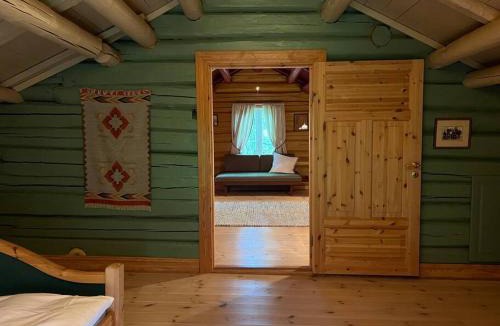 Krodsherad Ski Chalet | "SoFly Cottage", Authentic Norwegian Experience
