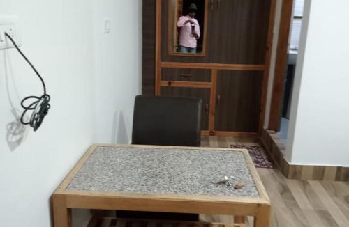 Bashisht Bed & Breakfast | soham Niwas&Cafe