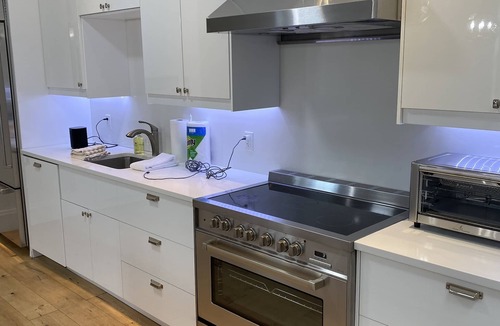 Hudson Square Apartment | Soho duplex PH with private terrace