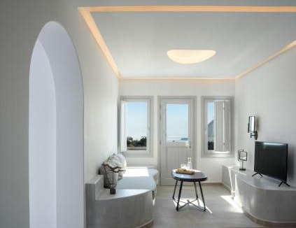 Megalochori Resort | Soil of Sun Luxury Villas & Suites