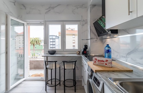 Suances Apartment | 'Sol Luxury Central' Apartment with Balcony and Wi-Fi
