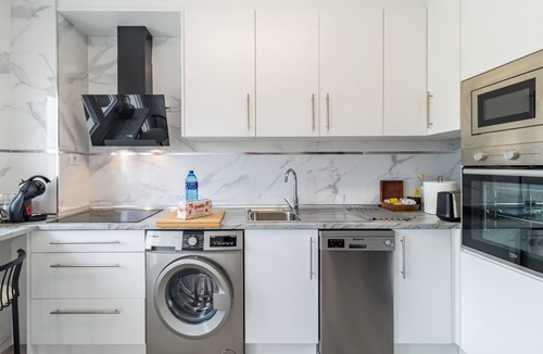 Suances Apartment | 'Sol Luxury Central' Apartment with Balcony and Wi-Fi