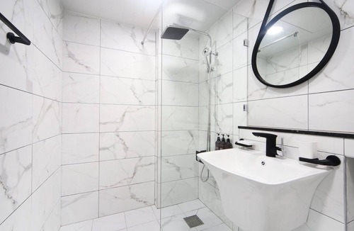 Busanjin Hotel | Sol Motel