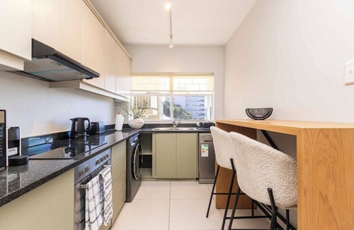 Green Point Apartment | Sol & Sage