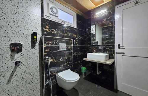 Palchan Bed & Breakfast | Solang Snow Heaven