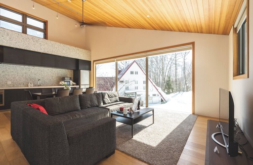 Hokujo House | Solar Chalets