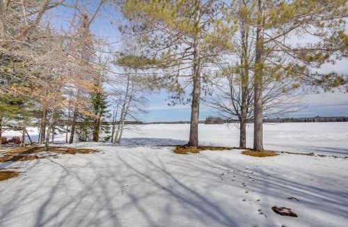 Phillips House | Solberg Lake House: Dock, Deck + Stunning Views!