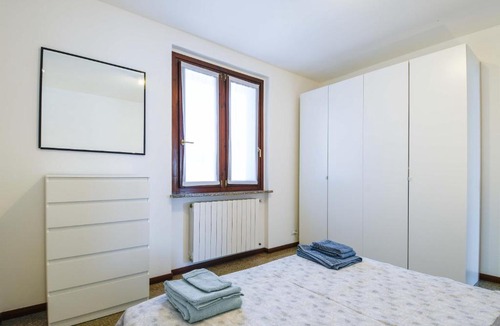 Albano Sant'Alessandro Apartment | Sole